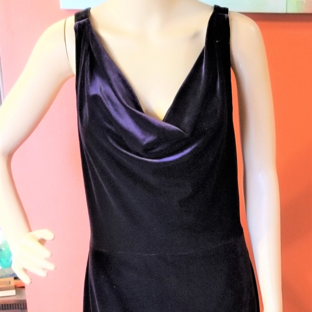 Iris Velvet Dress Rimini by Shaw